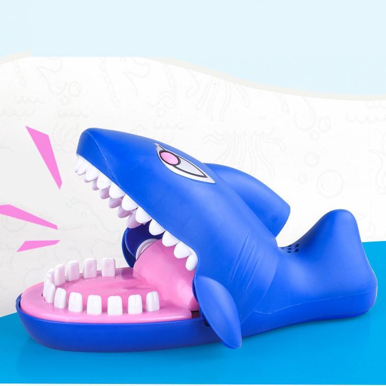 Funny Crocodile Mouth Dentist Bite Finger Toy For Children - MekMart