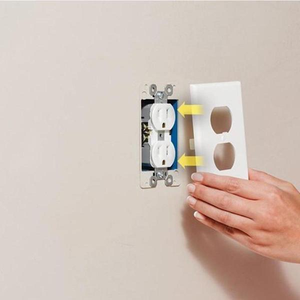 Outlet Wall Plate With LED Night Lights